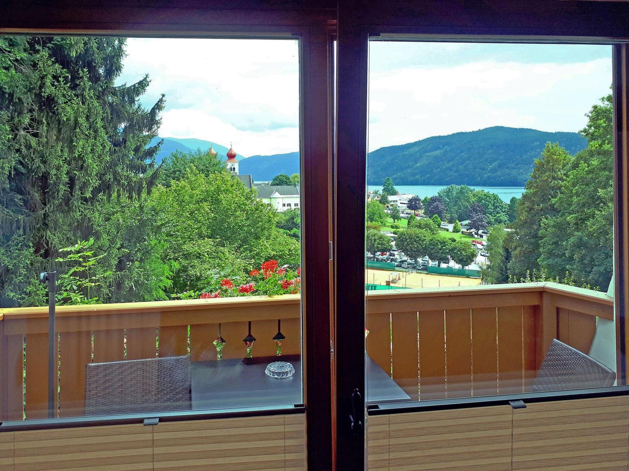Staudacher Hof-Das Romantische Haus Millstatt Exterior photo