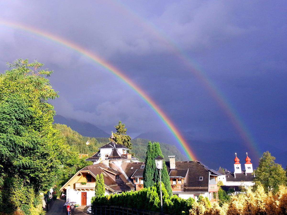 Staudacher Hof-Das Romantische Haus Millstatt Exterior photo